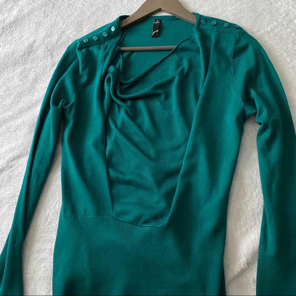 Green Soft Draped Neckline Knit Top - Picture 2 of 9